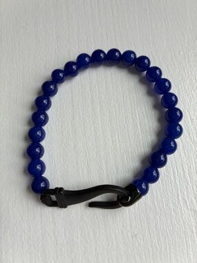 Men's Blue Beaded Bracelet with Black Clasp